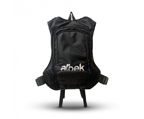 Albek, H2O- HAUL EIGHT HYDRATION PACK 3L, SVART