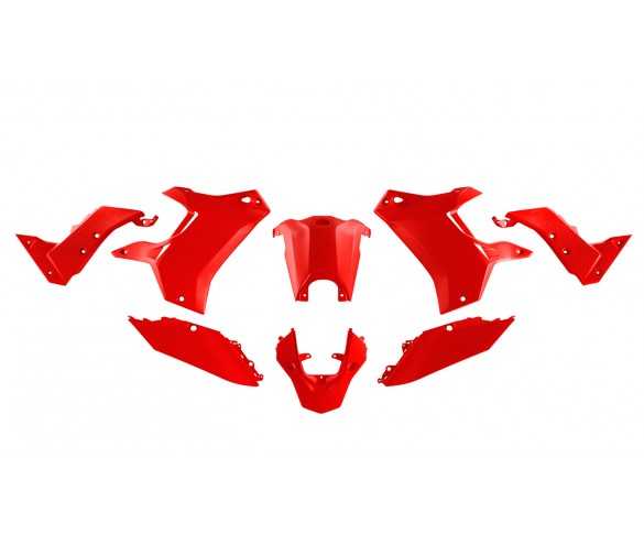 Rtech, Plastkit Revolution, RÖD