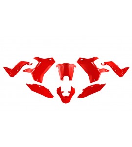Rtech, Plastkit Revolution, RÖD