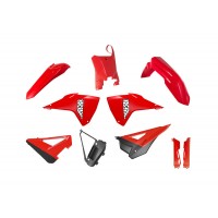 Rtech, Plastkit, Revolution, SVART RÖD