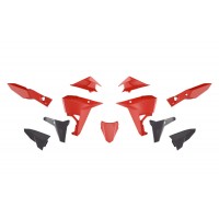 Rtech, Plastkit, Revolution, SVART RÖD